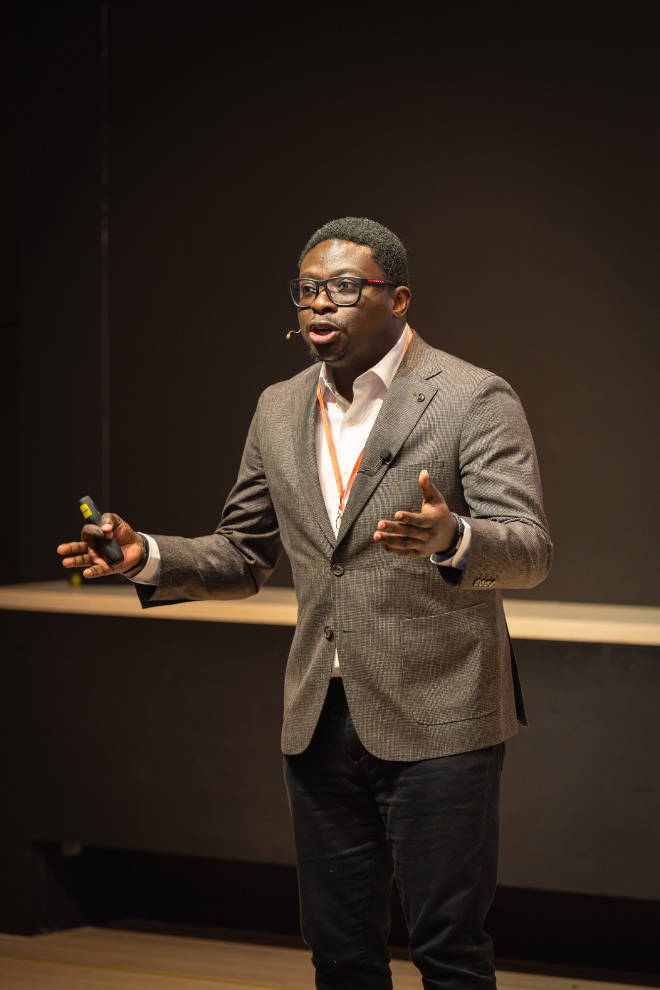 Dr. Niyi Borire